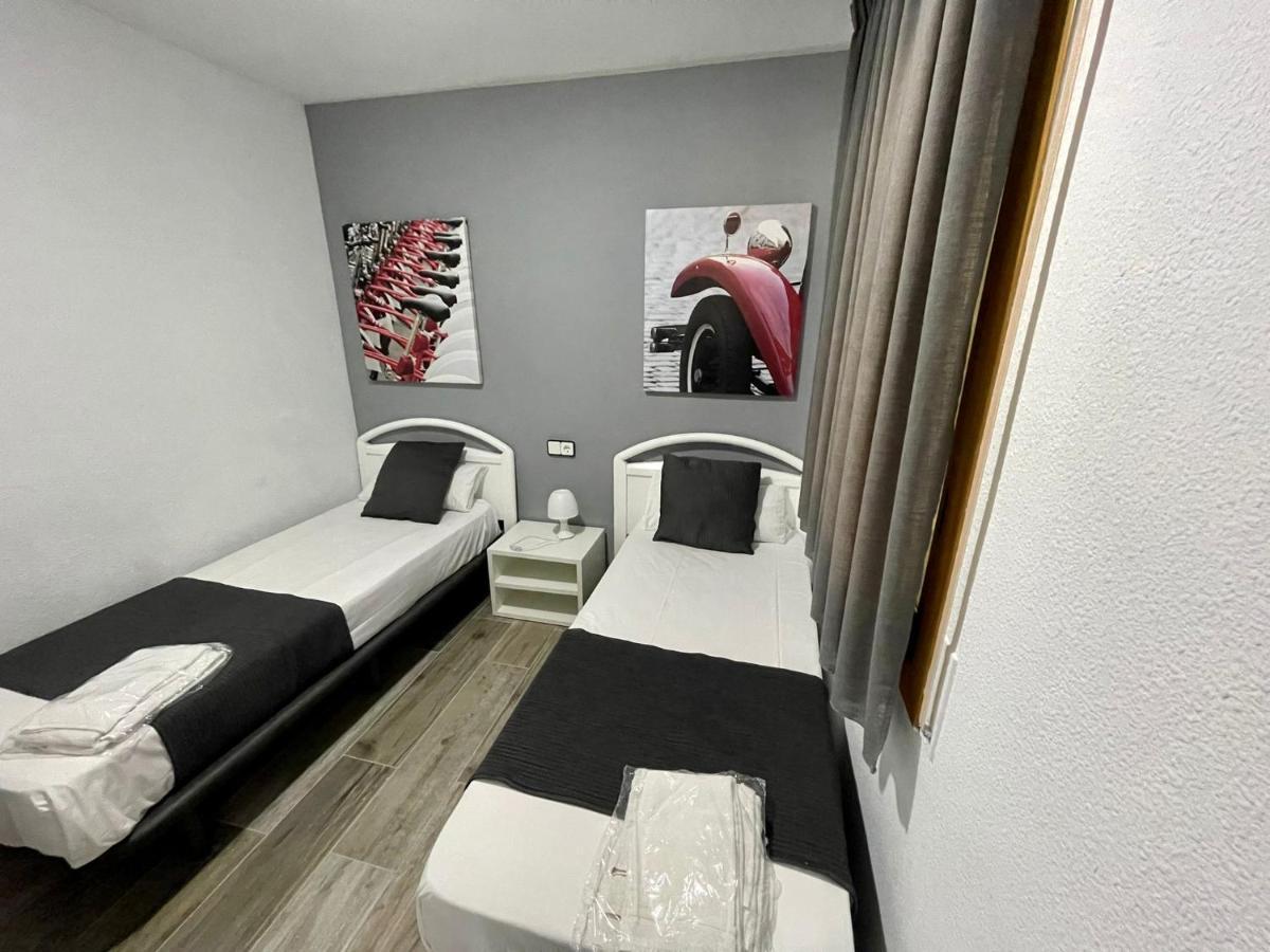 For A Stay Santillana Plaza Salou Exterior foto