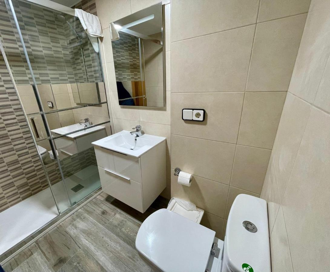 For A Stay Santillana Plaza Salou Exterior foto